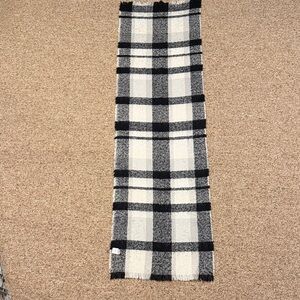 BP Textured Scarf, Black and White